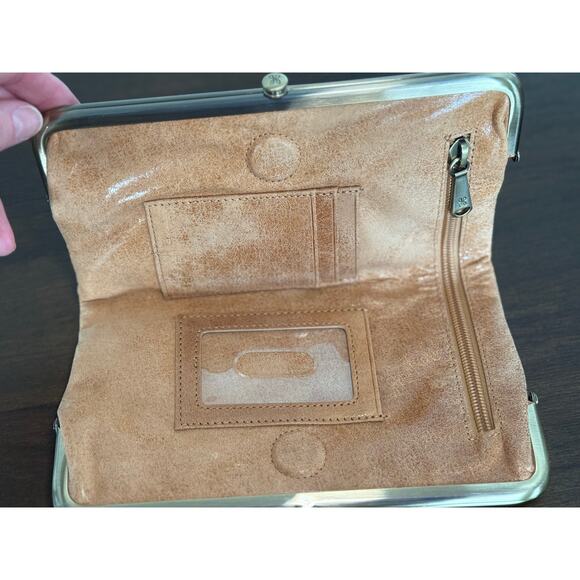 New without tags - HOBO Lauren Clutch Wallet - Multi Media - Picture 12 of 12